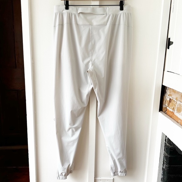 LULULEMON grey jogger - Picture 7 of 9